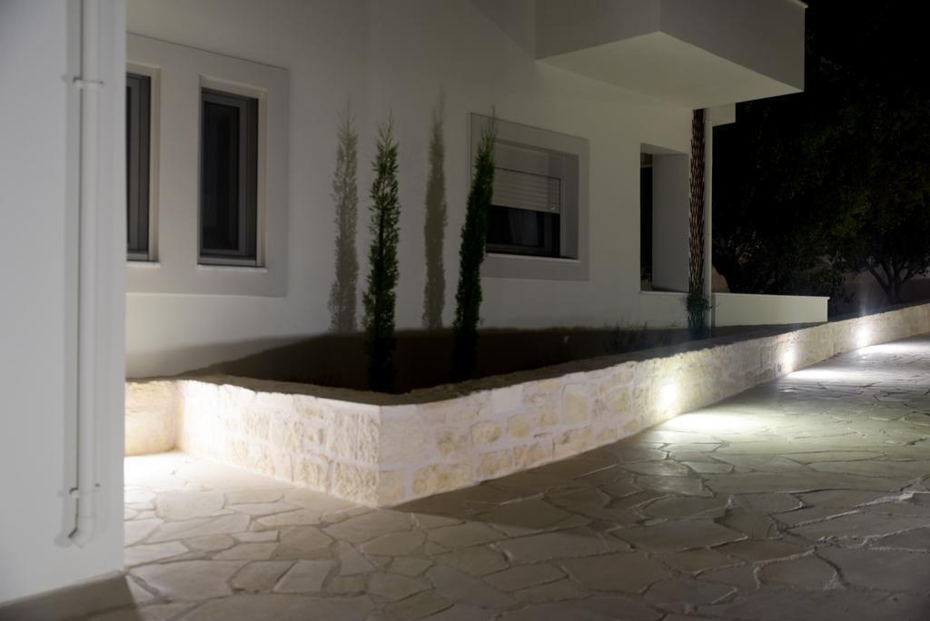 Elounda Sea Suites Exterior photo